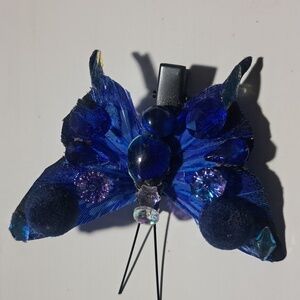 Elegant Blue Butterfly Hair Clip